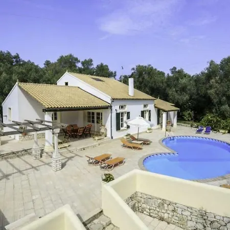 Sleeps 6 Pool Air Con Wifi Βίλα